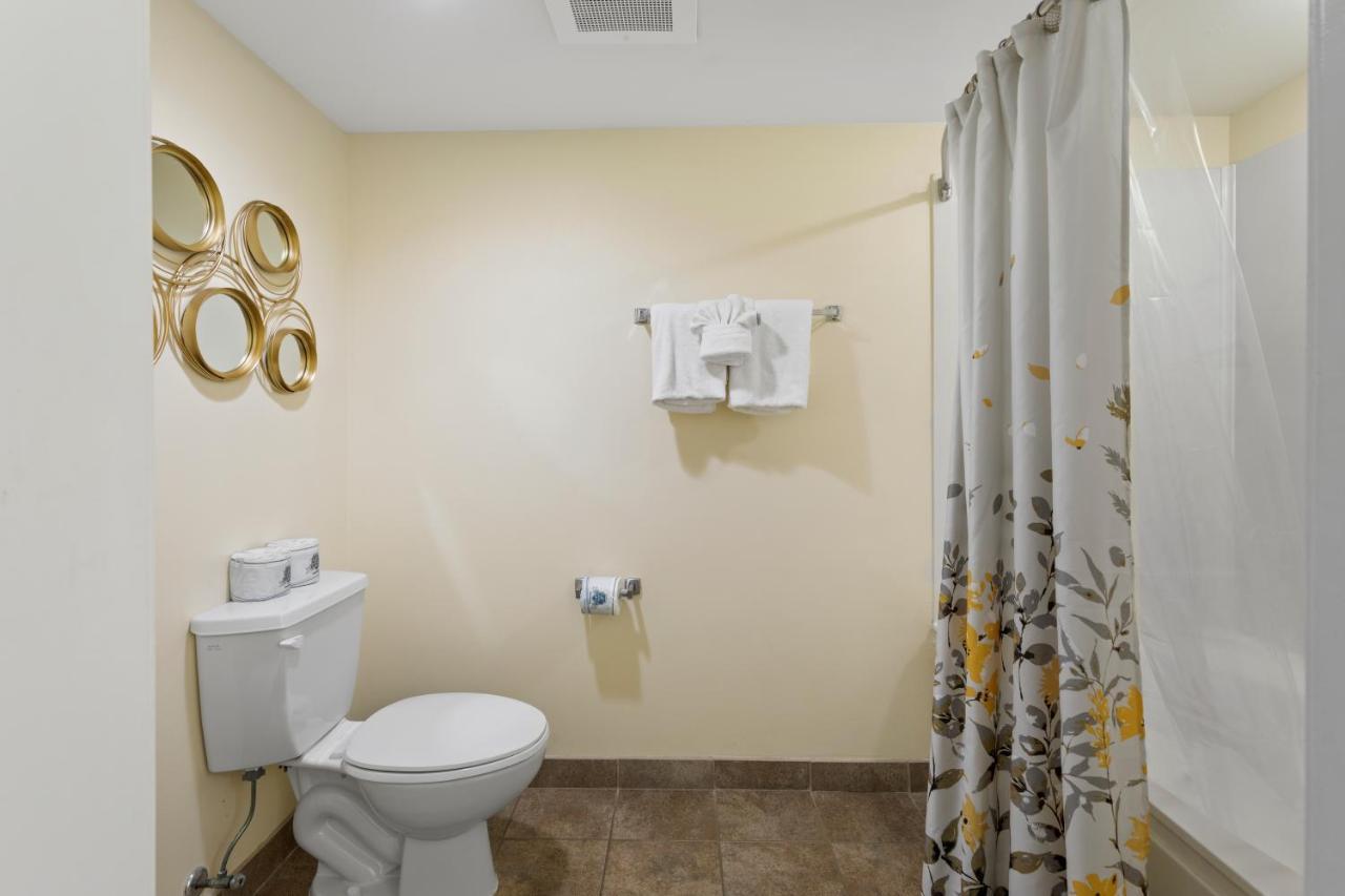 Ocean View Bahama Sands Stunning Resort Миртъл Бийч Екстериор снимка